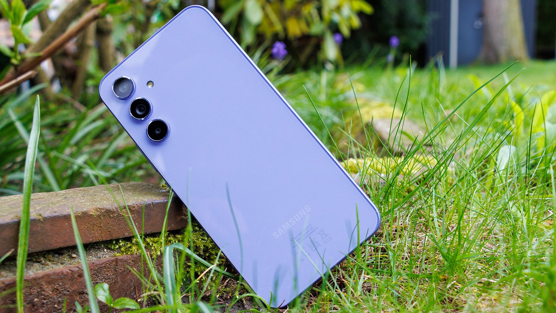 Samsung extends security update for Galaxy A54 in Europe and other regions