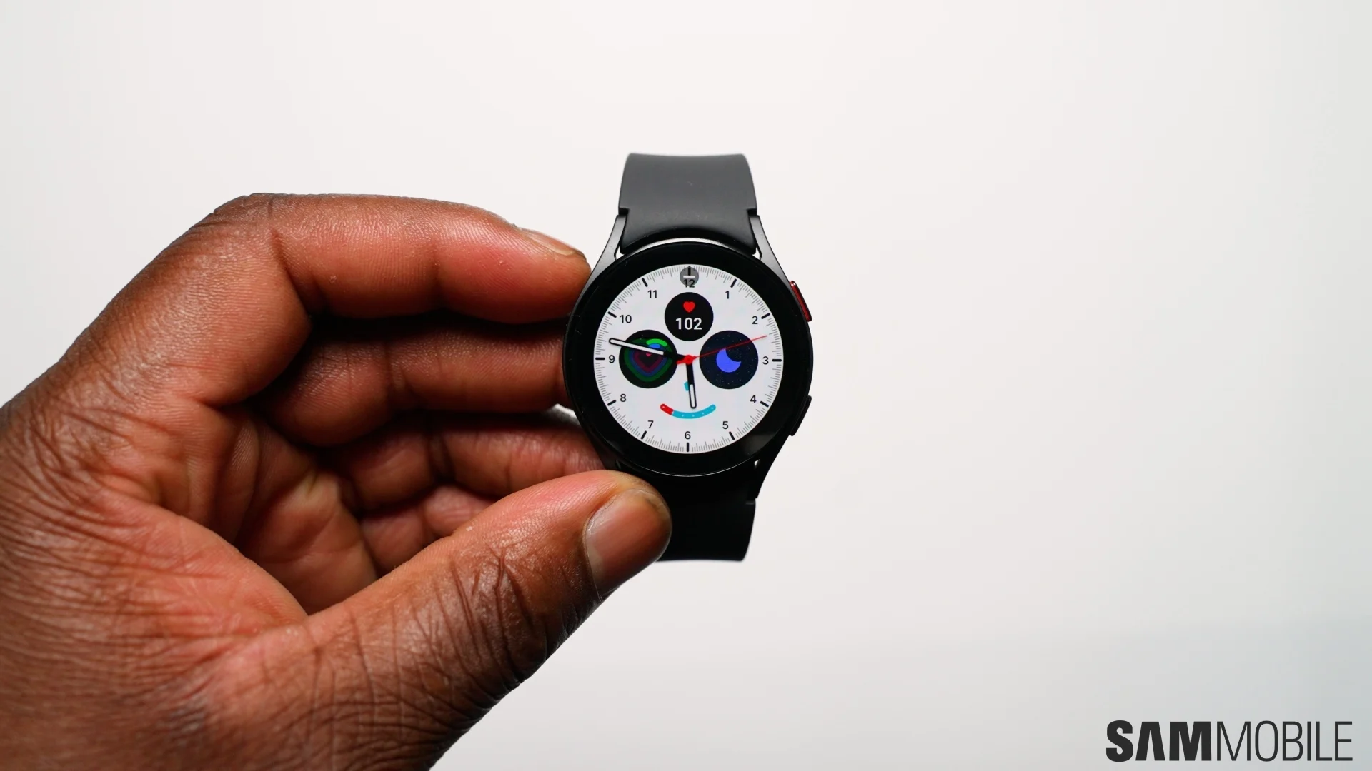 Exploring the Universe on Your Wrist: A Deep Dive into the Galaxy Watch 5 Features