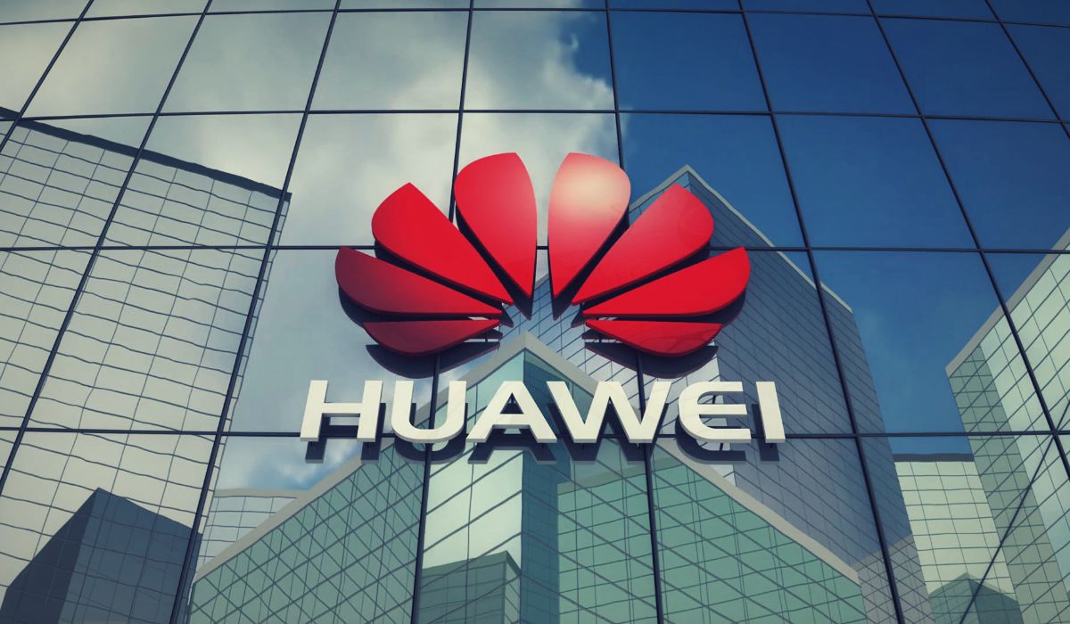 Huawei has not officially left the Russian market, but has stopped deliveries of equipment and does not respond to inquiries