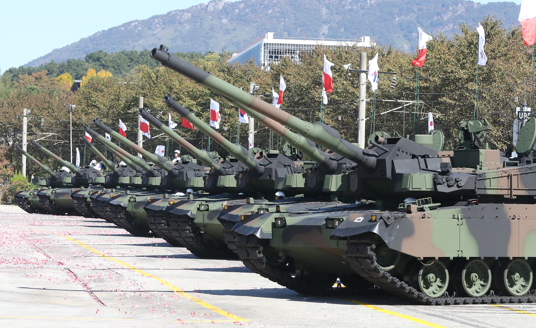 Already Ready: Hanwha Defense shipped the first 24 K9A1 Thunder ACSs and 10 K2 Black Panther tanks to Poland