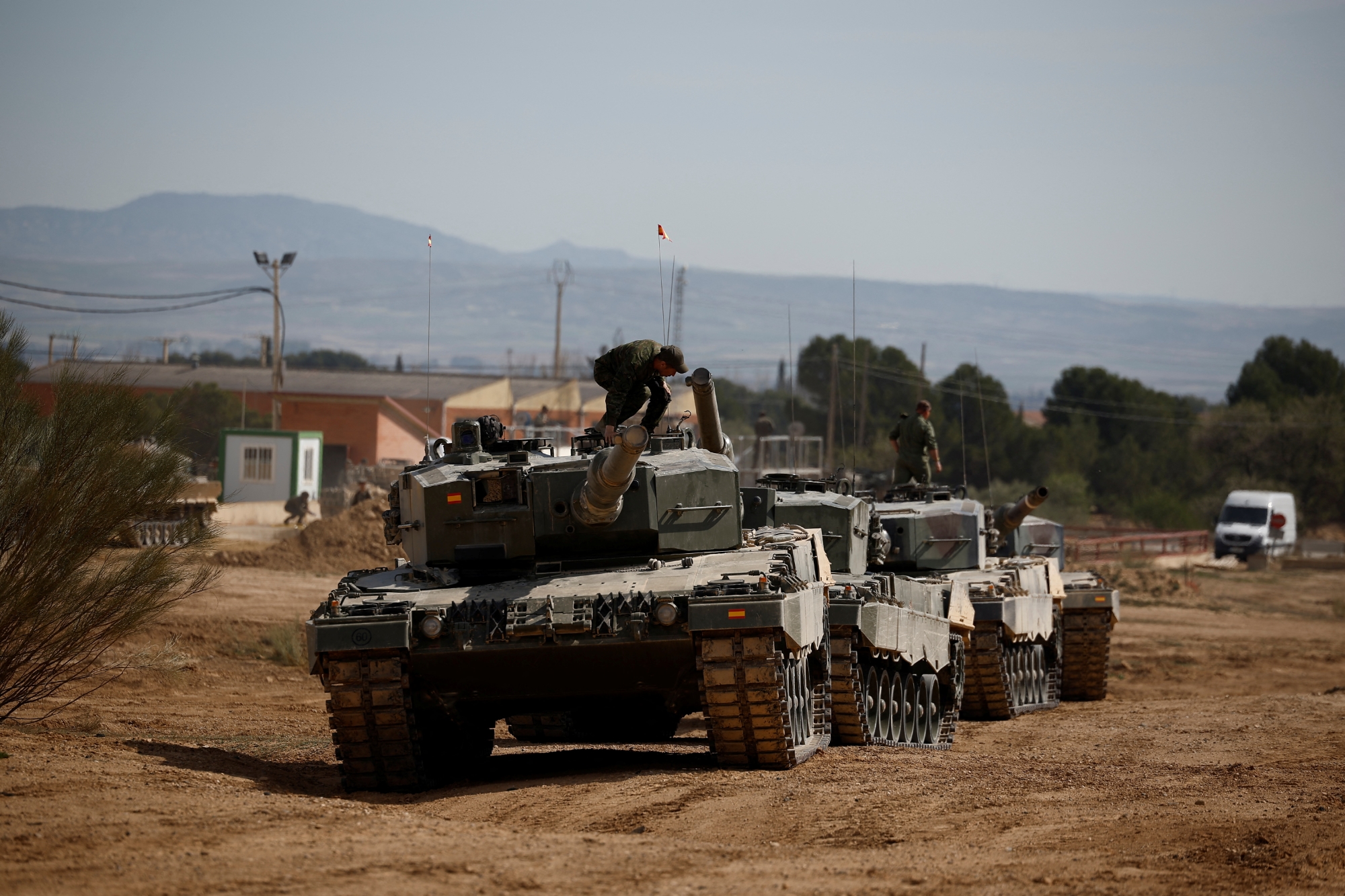 Des chars Leopard 2A4, des missiles pour Patriot et d'autres armes : L'Espagne transférera une aide militaire d'une valeur de 1 milliard d'euros à l'Ukraine d'ici la fin de l'année