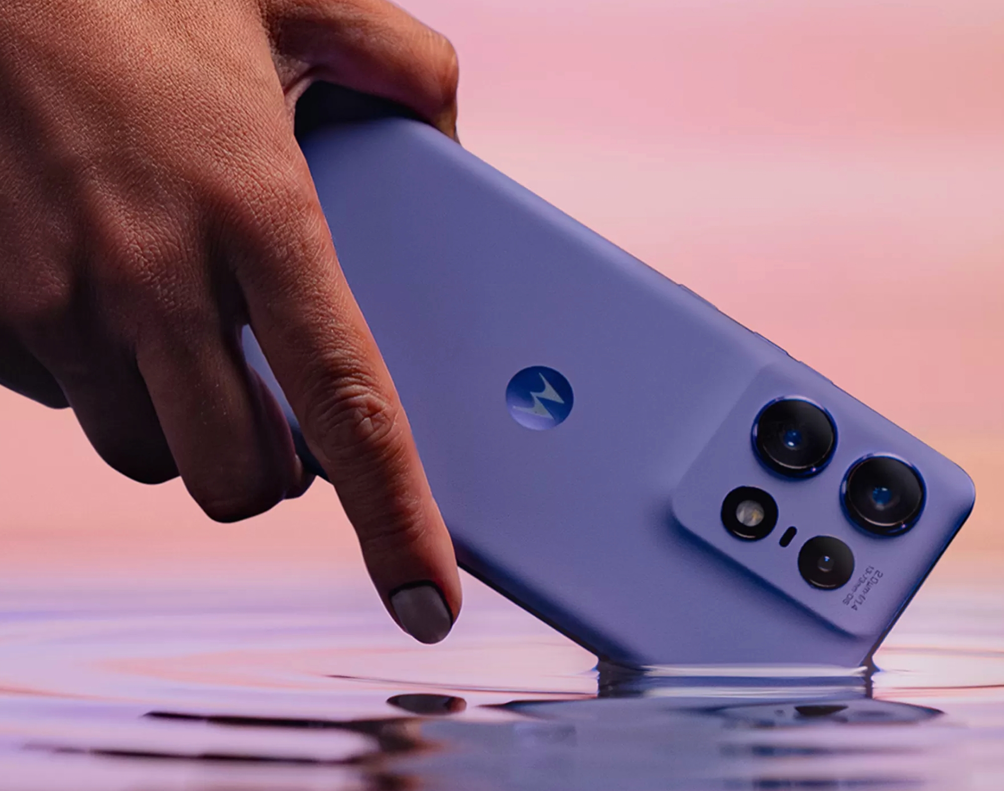 Combien coûtera le Moto Edge 50 Pro avec un processeur Snapdragon 7 Gen 3 ?