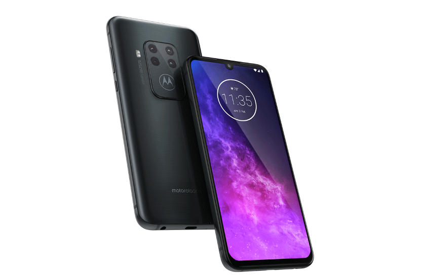 Motorola One Zoom: камера з чотирма модулями, OLED-екран 21:9, процесор Snapdragon 675 та логотип кажана, що світиться 