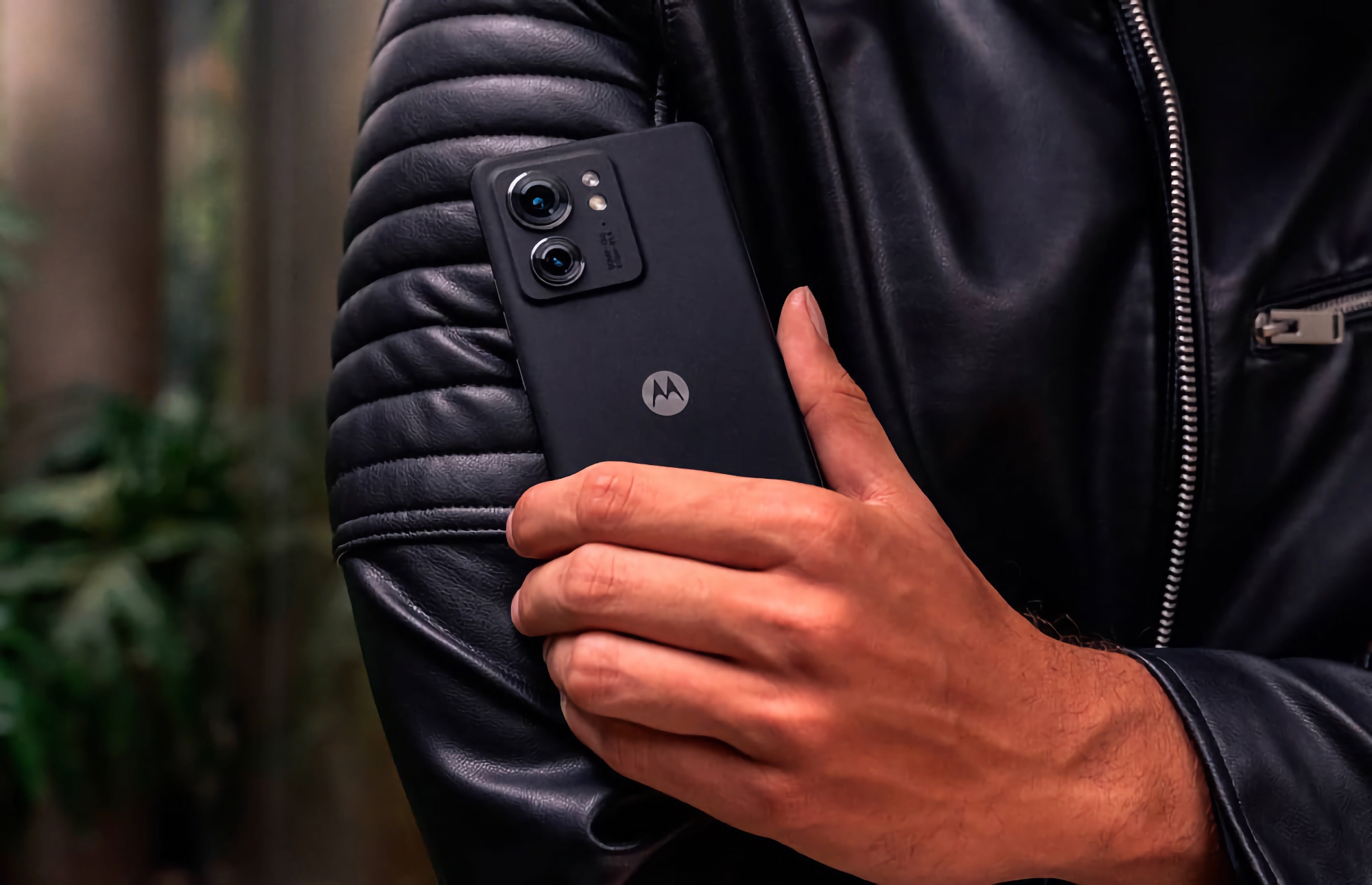 Offer of the day: the Motorola Edge (2023) with 144Hz display, Dimensity 7030 chip and 68W charging can be bought on Amazon for $250 off