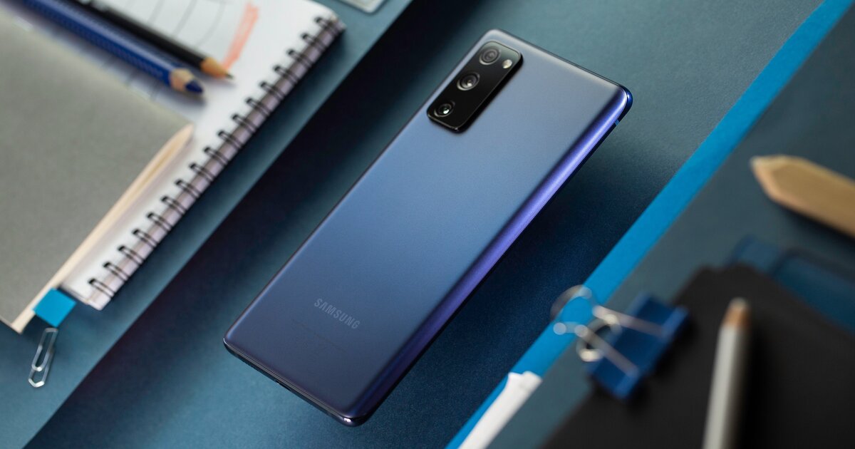 Samsung Galaxy S20 FE 5G отримує липневе оновлення безпеки на базі Android 13 в США