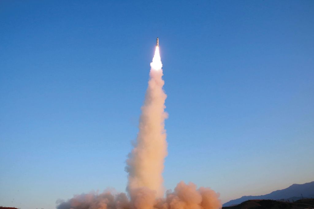 Japan will develop long-range missiles for submarines - they will be able to hit at 1200 km