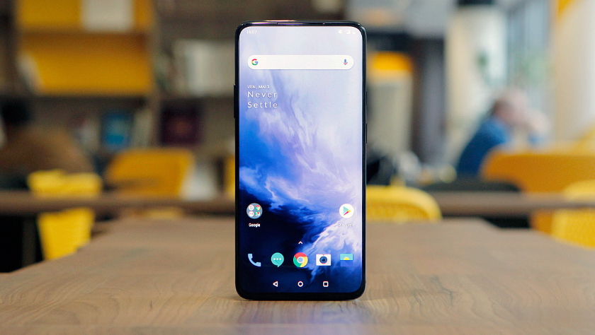 Официально: OPPO готовит смартфон с экраном на 90 Гц