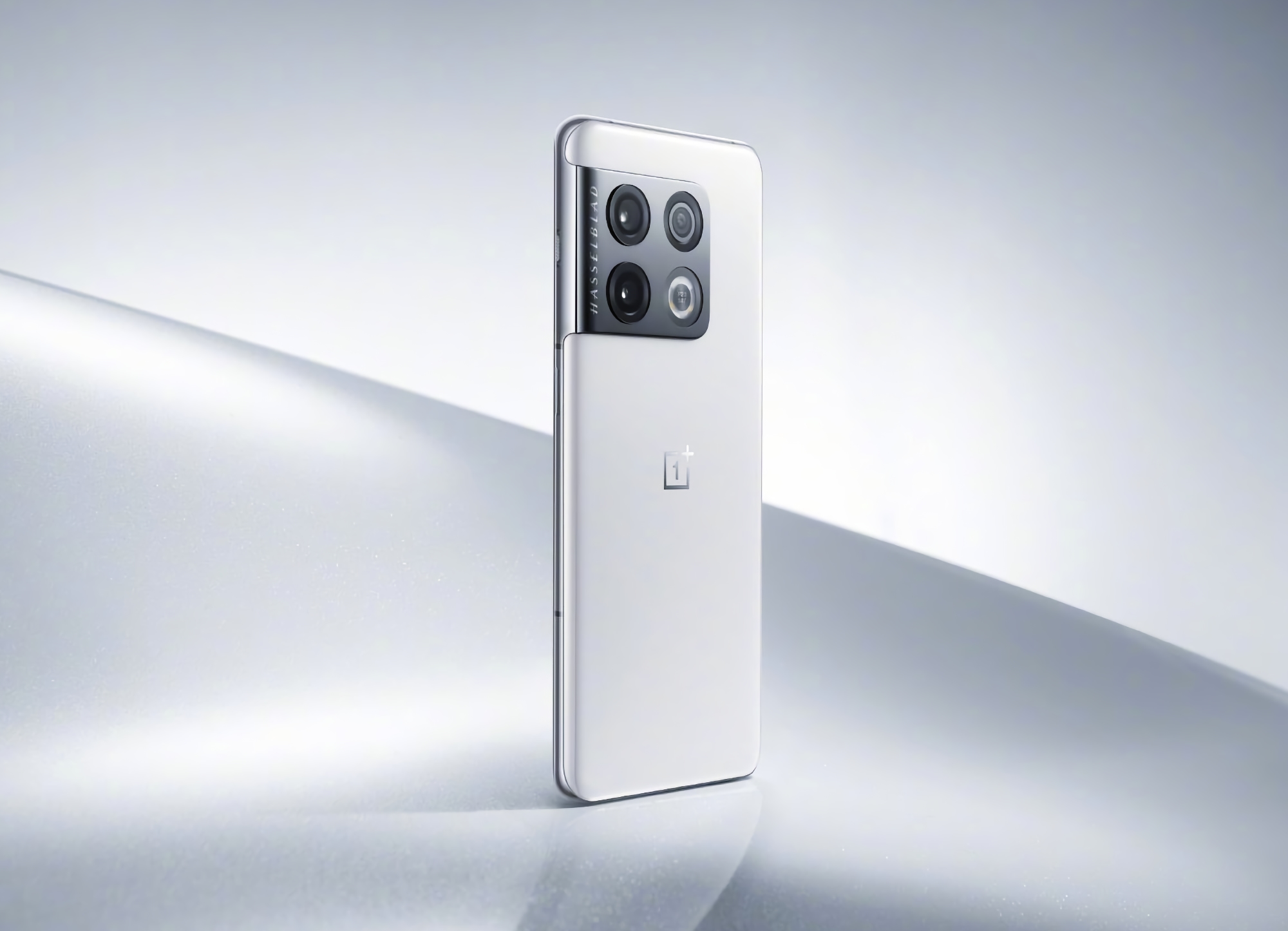 150W charging and a 50MP triple camera: an insider reveals OnePlus 10 specifications