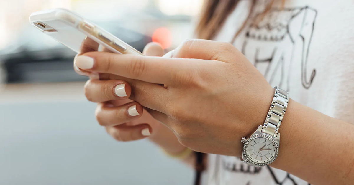 Social media apps may receive warning labels