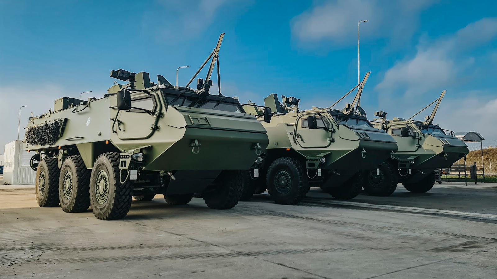 Contract for 470 million euros: Sweden buys a large batch of Patria 6×6 armoured personnel carriers from Finland