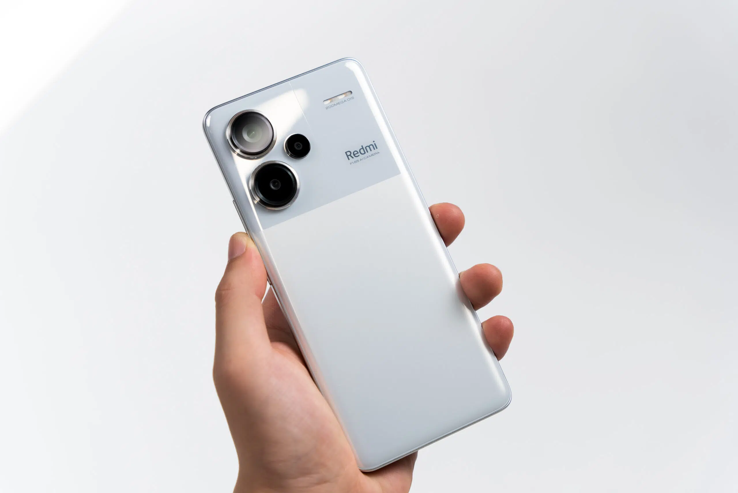 The Redmi Note 14 Pro will dramatically change its back panel design compared to its predecessor