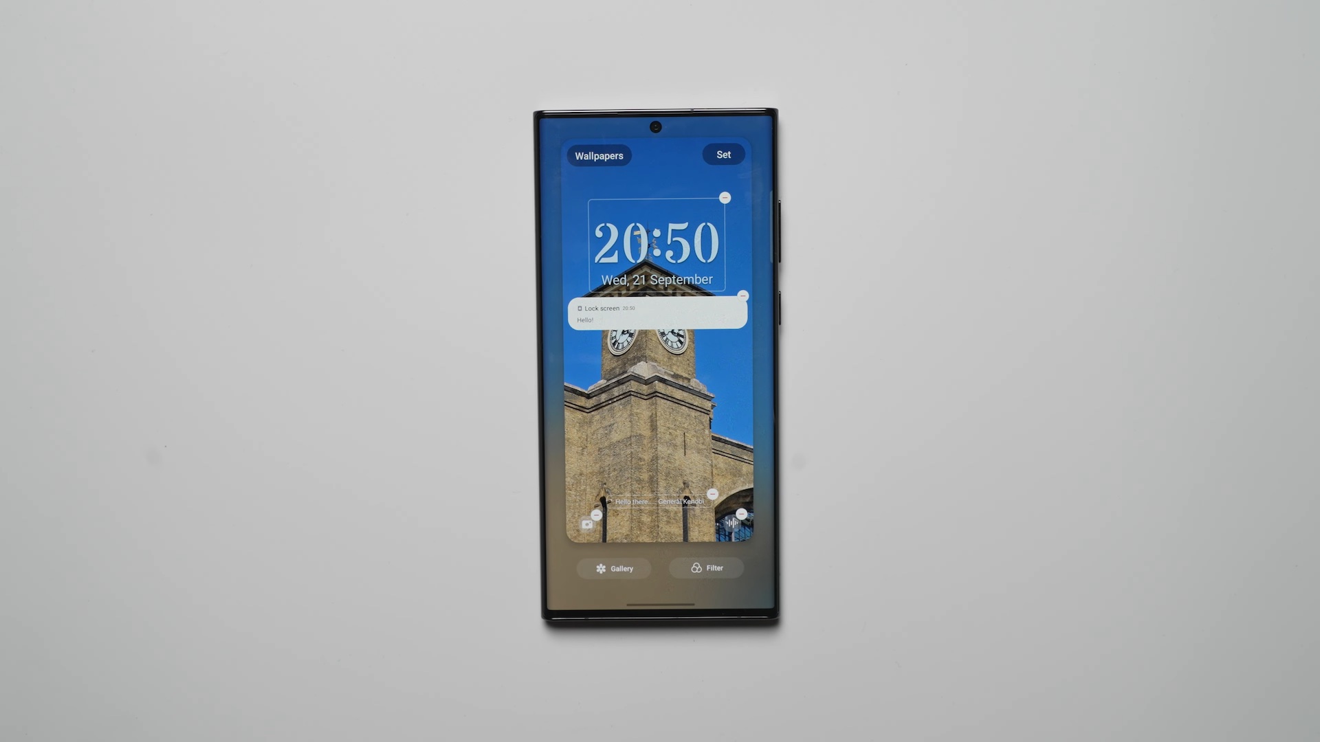 Samsung Galaxy S22 flagships received a fresh firmware update in Europe