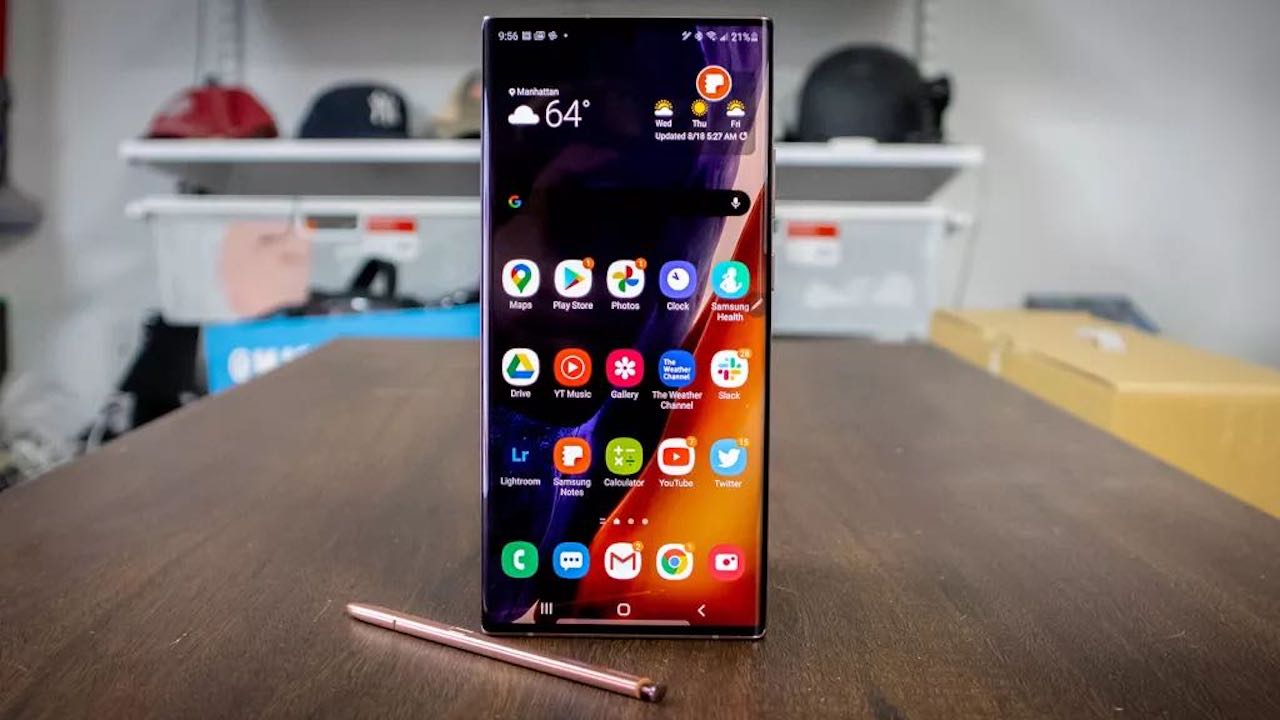 Samsung hasn't renewed the Note brand name. A transparent hint?