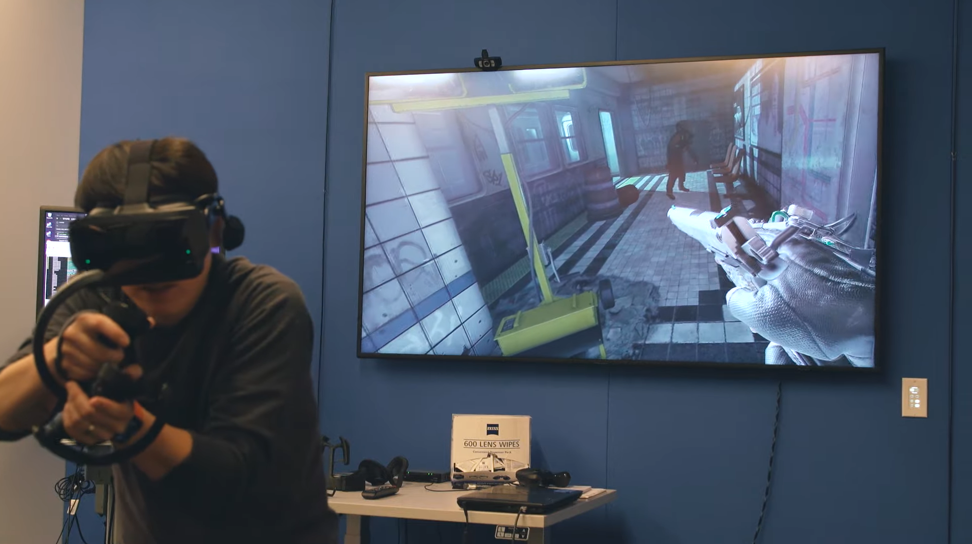 Перший геймплей Half-Life: Alyx з тестами на різних VR-пристроях та враження преси