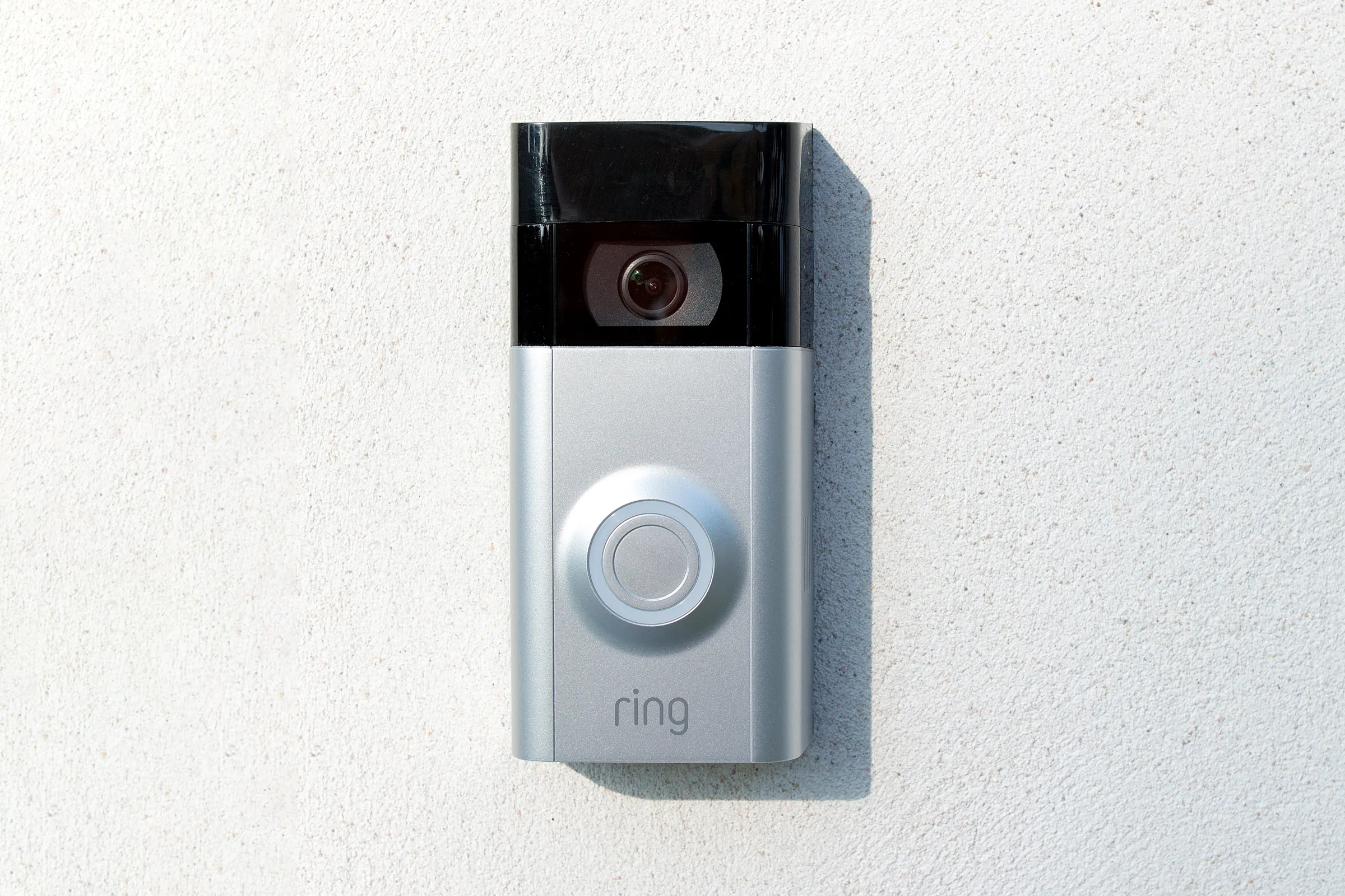 Amazon оновлює лінійку розумних дверних дзвінків Ring: усі подробиці