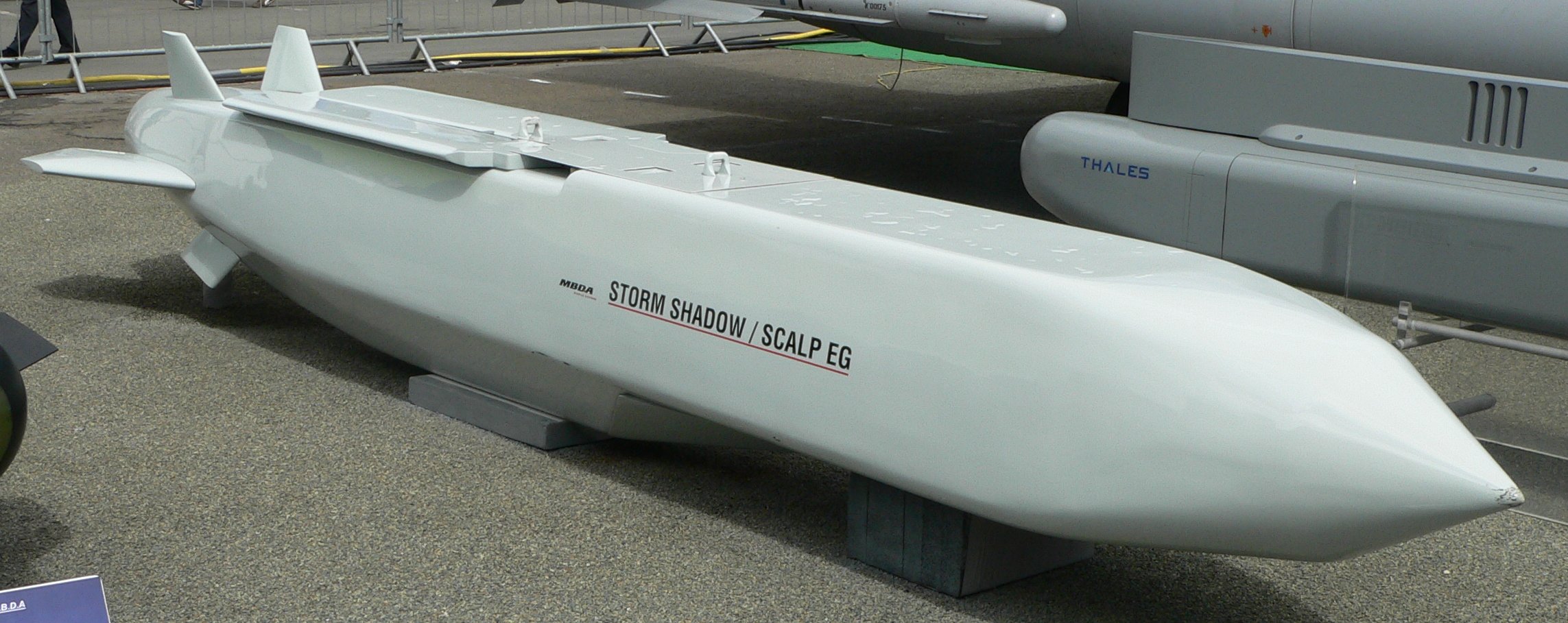 La Grande-Bretagne peut fournir à l'Ukraine des missiles de croisière Storm Shadow (SCALP), qui sont lancés depuis un avion et peuvent atteindre des cibles à une distance d'environ 600 km.