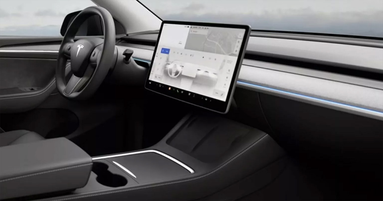 La Tesla Model Y présente un système innovant d'éclairage intérieur personnalisable