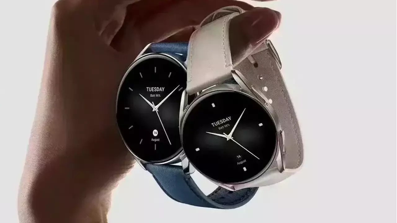 Xiaomi Watch S2 : montre intelligente avec capteurs de température corporelle et SpO2, NFC, possibilité de passer des appels et autonomie jusqu'à 12 jours pour 140 $.