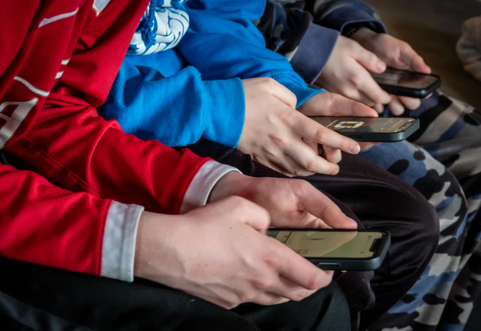 Meta gives scientists access to Instagram data to study how the platform affects teenagers' mental health