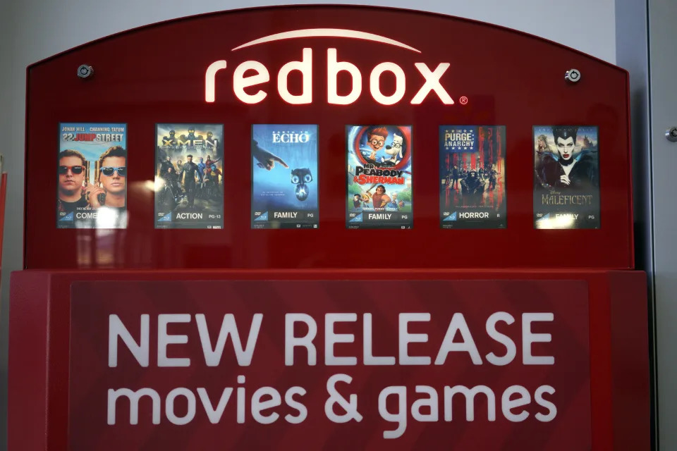 Збитки у $636 млн і борги в $970 млн: Компанія, яка володіє Redbox та потоковим сервісом Crackle заявила про банкротство