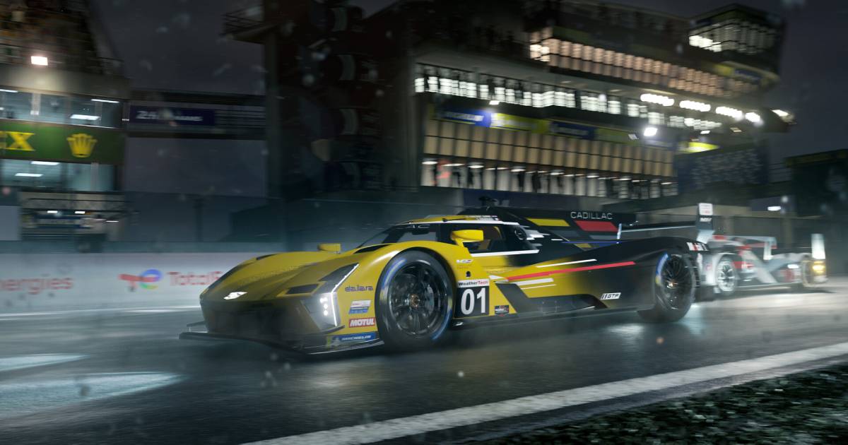 Le jour de la sortie de Forza Motorsport, le pic en ligne est de 4700 : les joueurs se plaignent de l'optimisation et des bugs