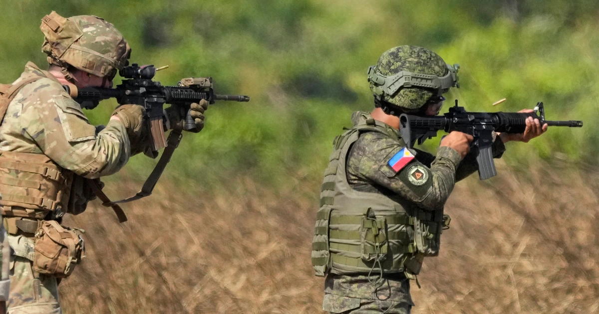 The Philippines will continue to build alliances with various powers despite Chinese pressure 