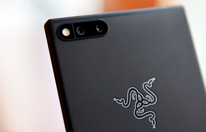Игровой смартфон Razer Phone 2 на Snapdragon 845 появился в Geekbench (и AnTuTu)