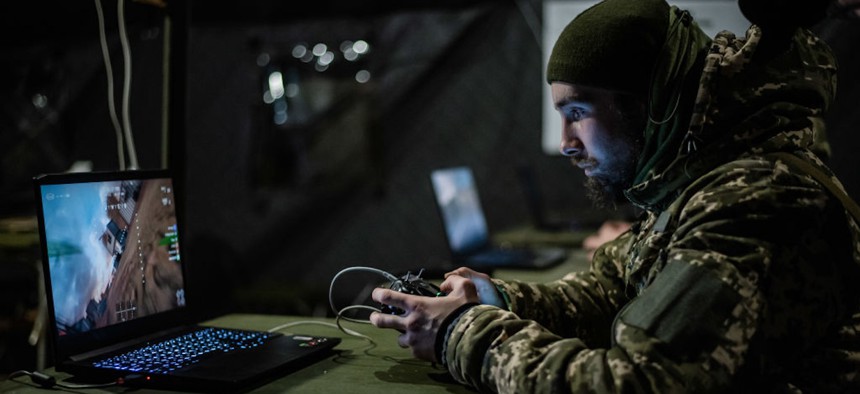 L'armée américaine affirme que les États-Unis sont en retard sur la Russie en matière de guerre électronique