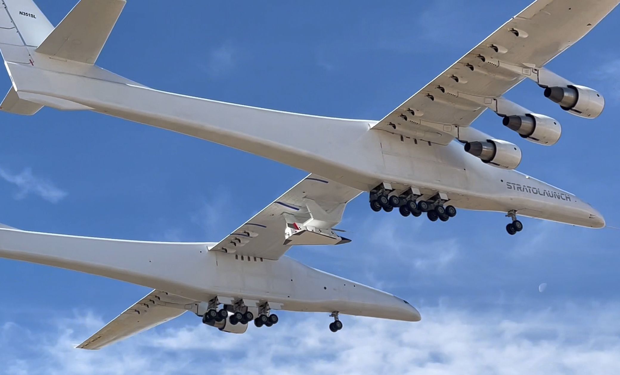 Le plus grand avion Stratolaunch Roc du monde a effectué son premier vol avec un planeur hypersonique Talon-A alimenté en carburant.