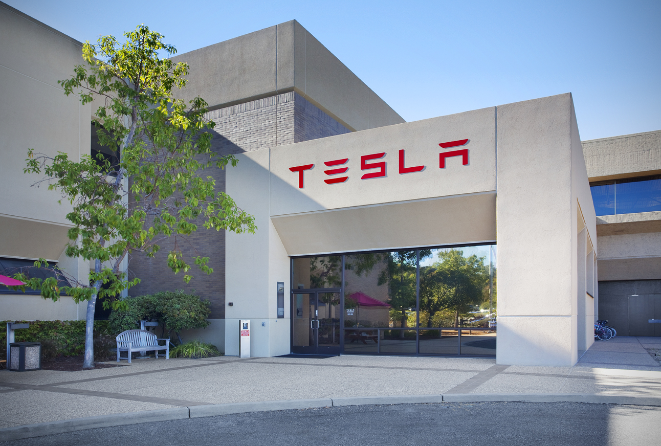 Tesla will pay $42 million for an accident with its car
