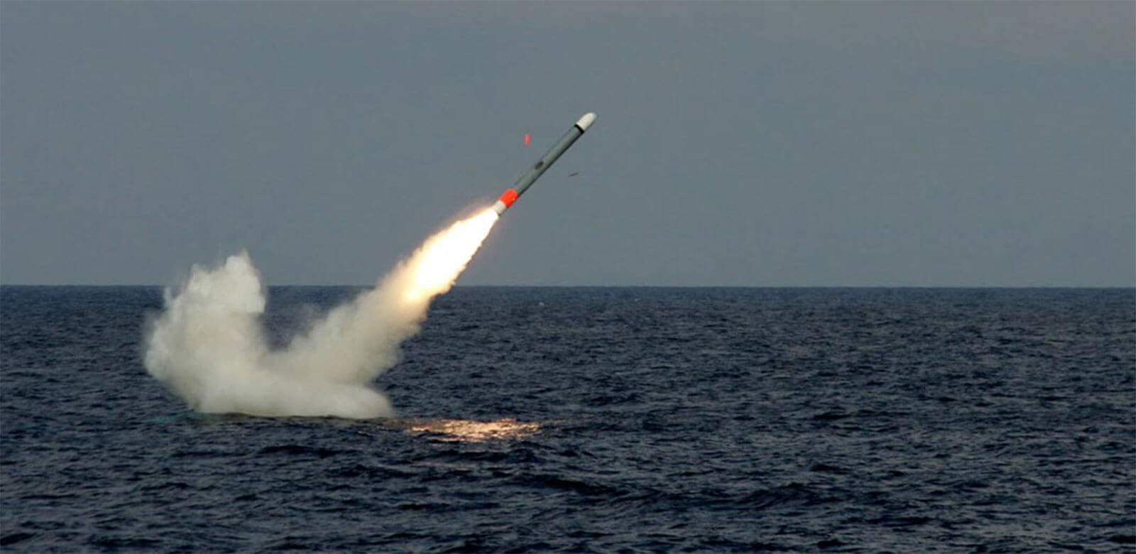 Japan will spend almost $2.5 billion to buy Tomahawk cruise missiles with a range of over 1600 km and their integration into the Aegis system