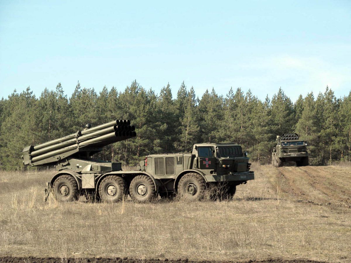 Ukrainian "Hurricanes" attack Russians with a full salvo 
