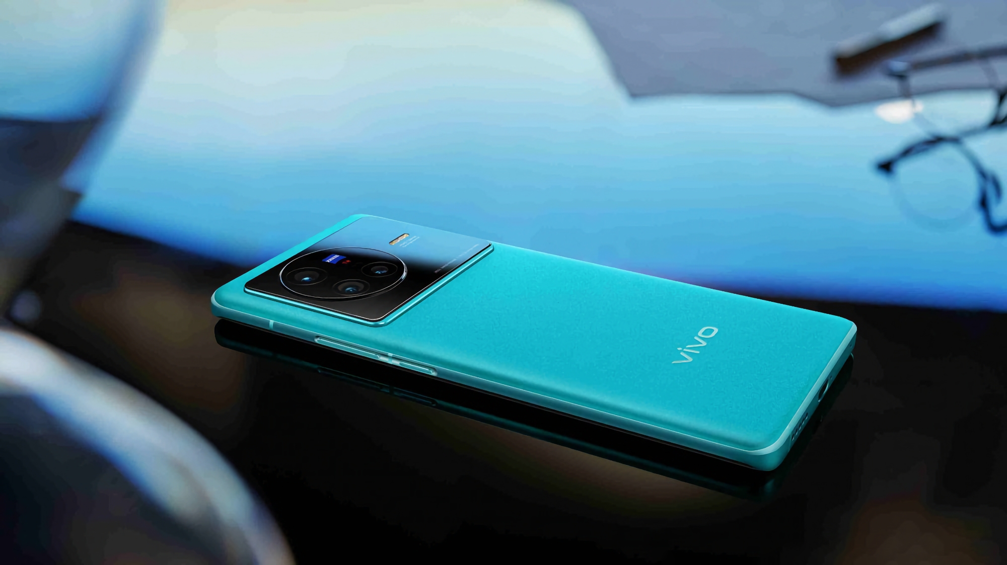 Après le Galaxy S22, le vivo X80 Pro a également commencé à recevoir la mise à jour Android 13 avec la coque Funtouch OS 13.