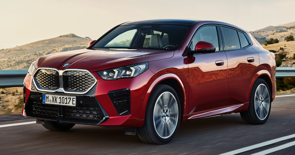 BMW iX2 xDrive30: Новий електрифікований досвід для шанувальників технологій