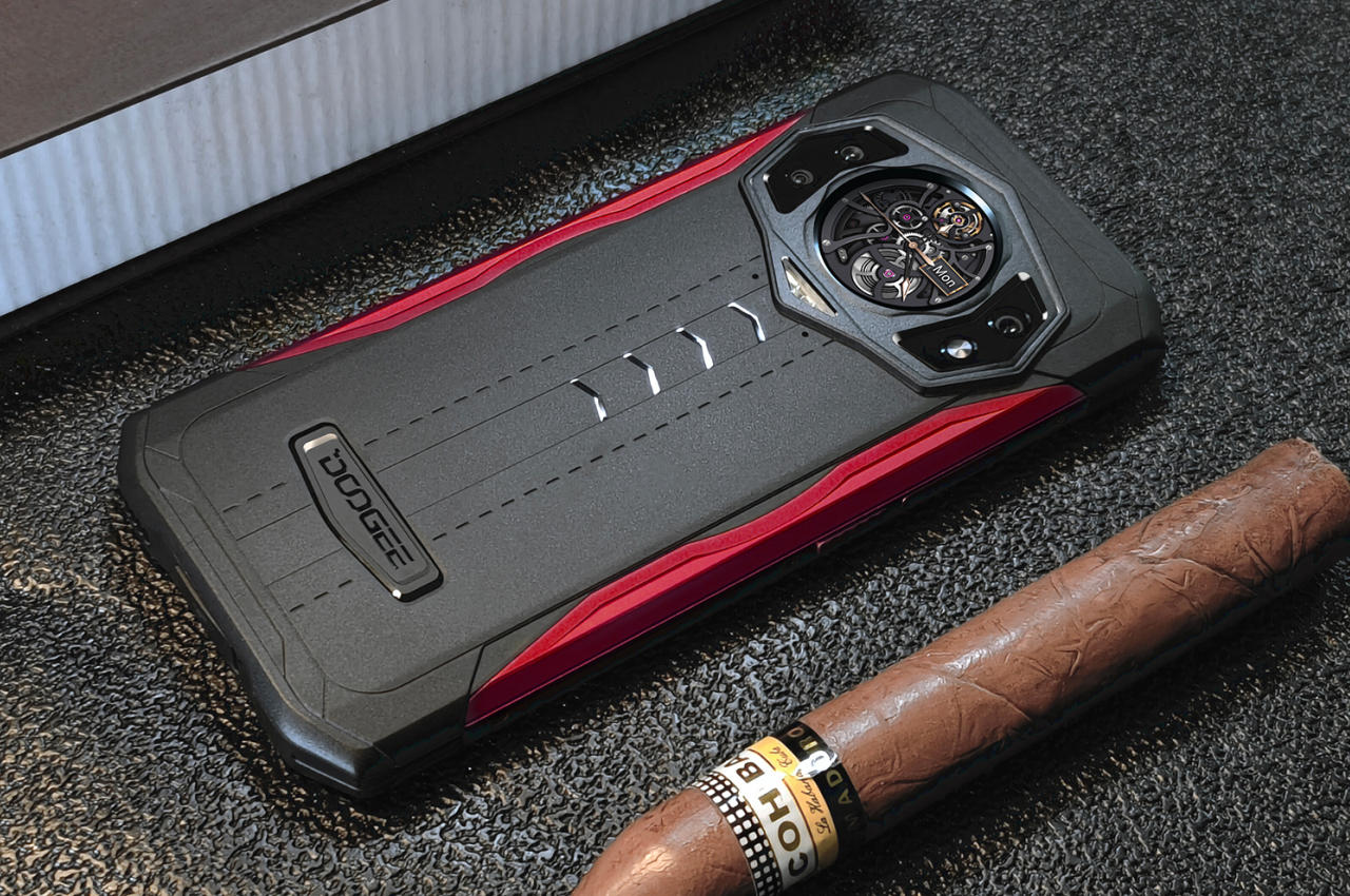 Doogee S98 looks and sounds more like a secret agent gadget than a smartphone-14