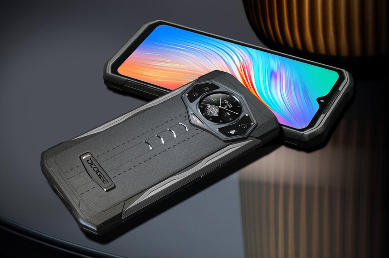 Doogee S98 looks and sounds more like a secret agent gadget than a smartphone-18
