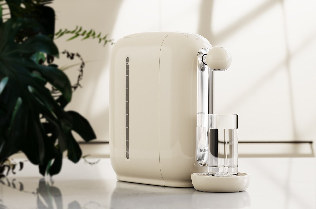 Cet élégant distributeur d'eau à domicile conçu pour les personnes qui WFH peuvent décharger l'eau en trois secondes