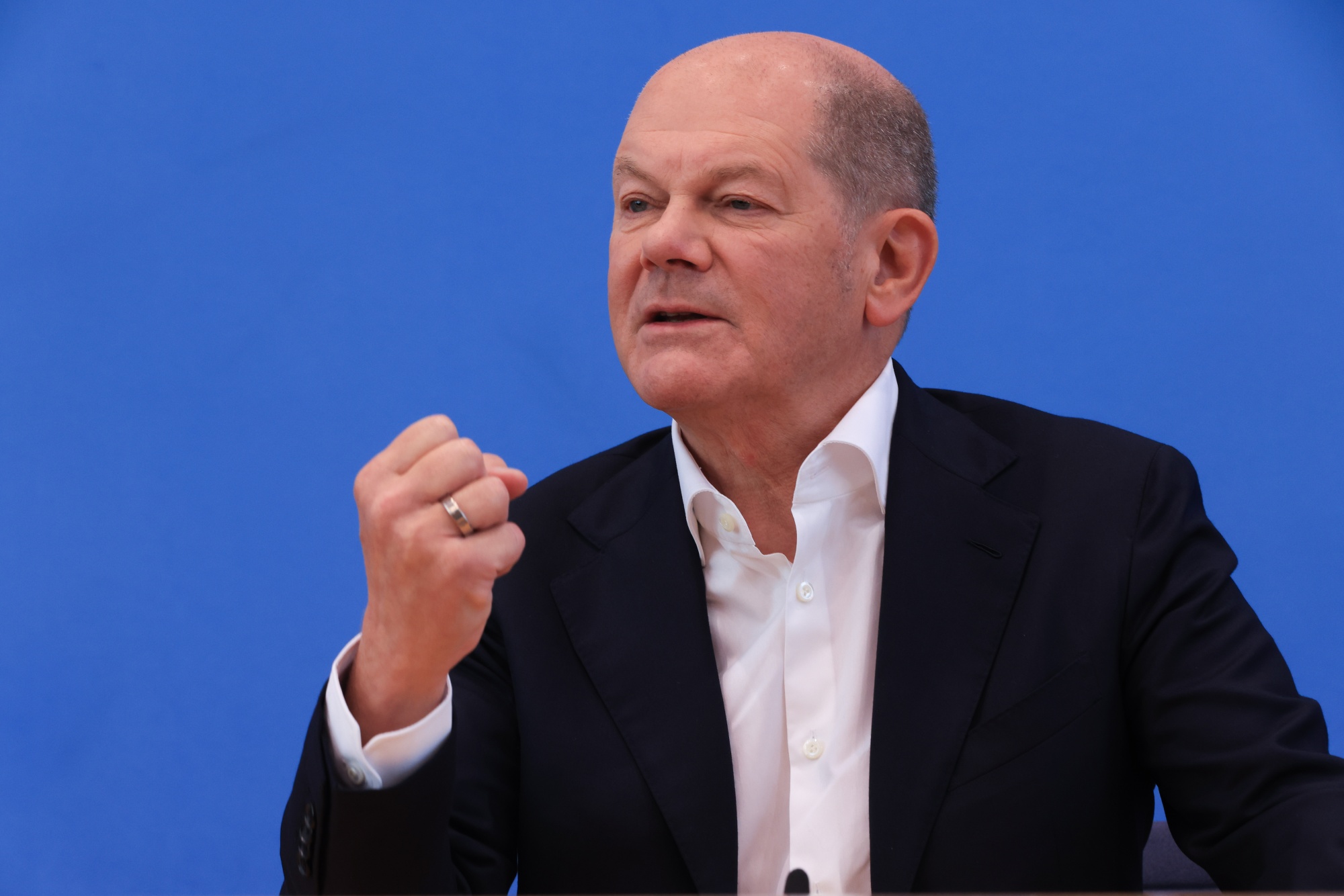 German chancellor may skip UK summit on artificial intelligence