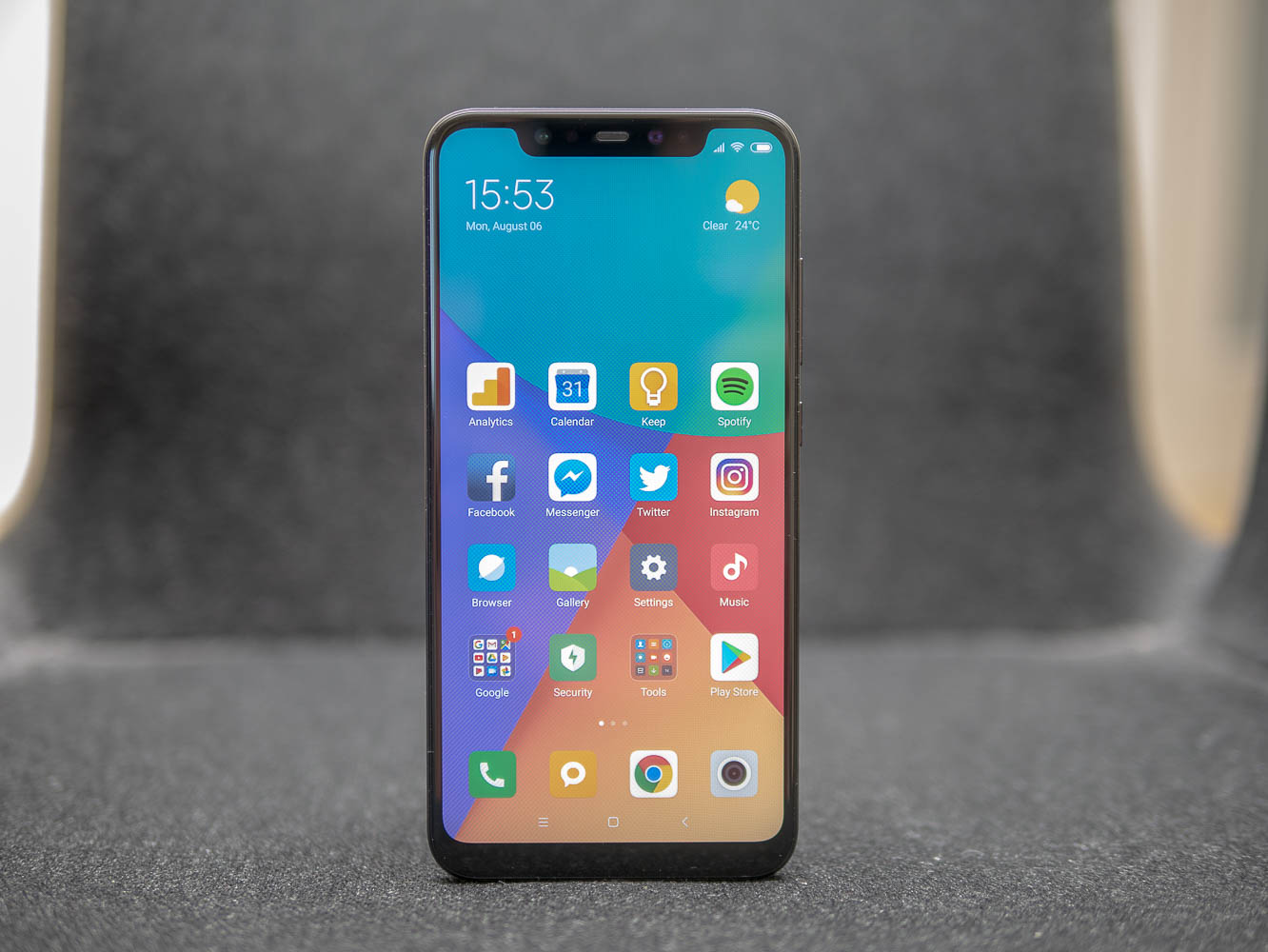 Обзор Xiaomi Mi 8-2 Обзор Xiaomi Mi 8-2