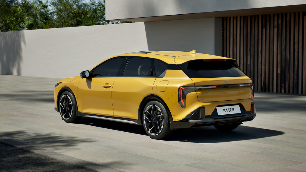 Kia K4 модель (изображение 2)