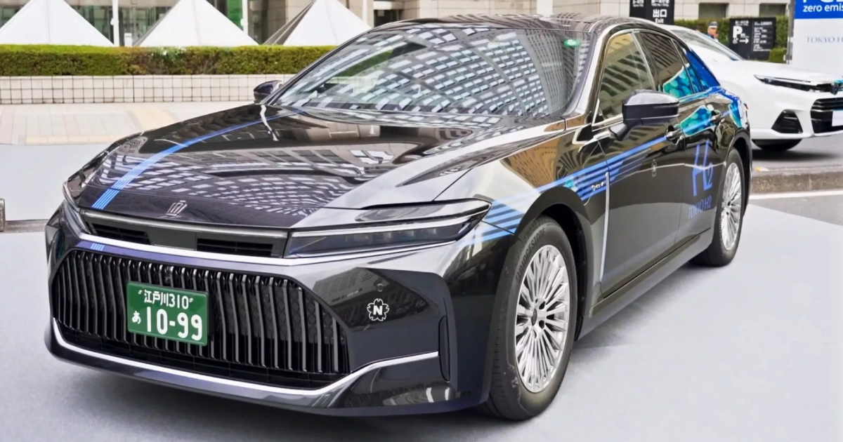 The hydrogen taxi Toyota Crown FCEV on the streets of Tokyo