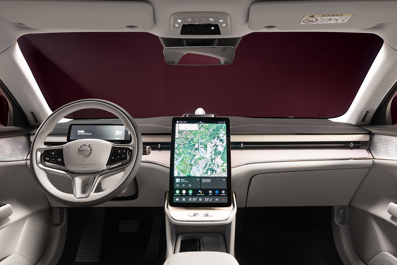 Volvo ES90 interior