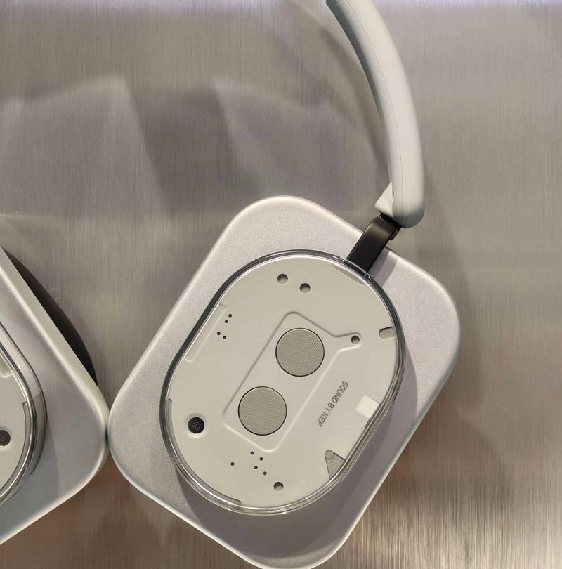 Навушники Nothing Headphone (1) з прозорими елементами
