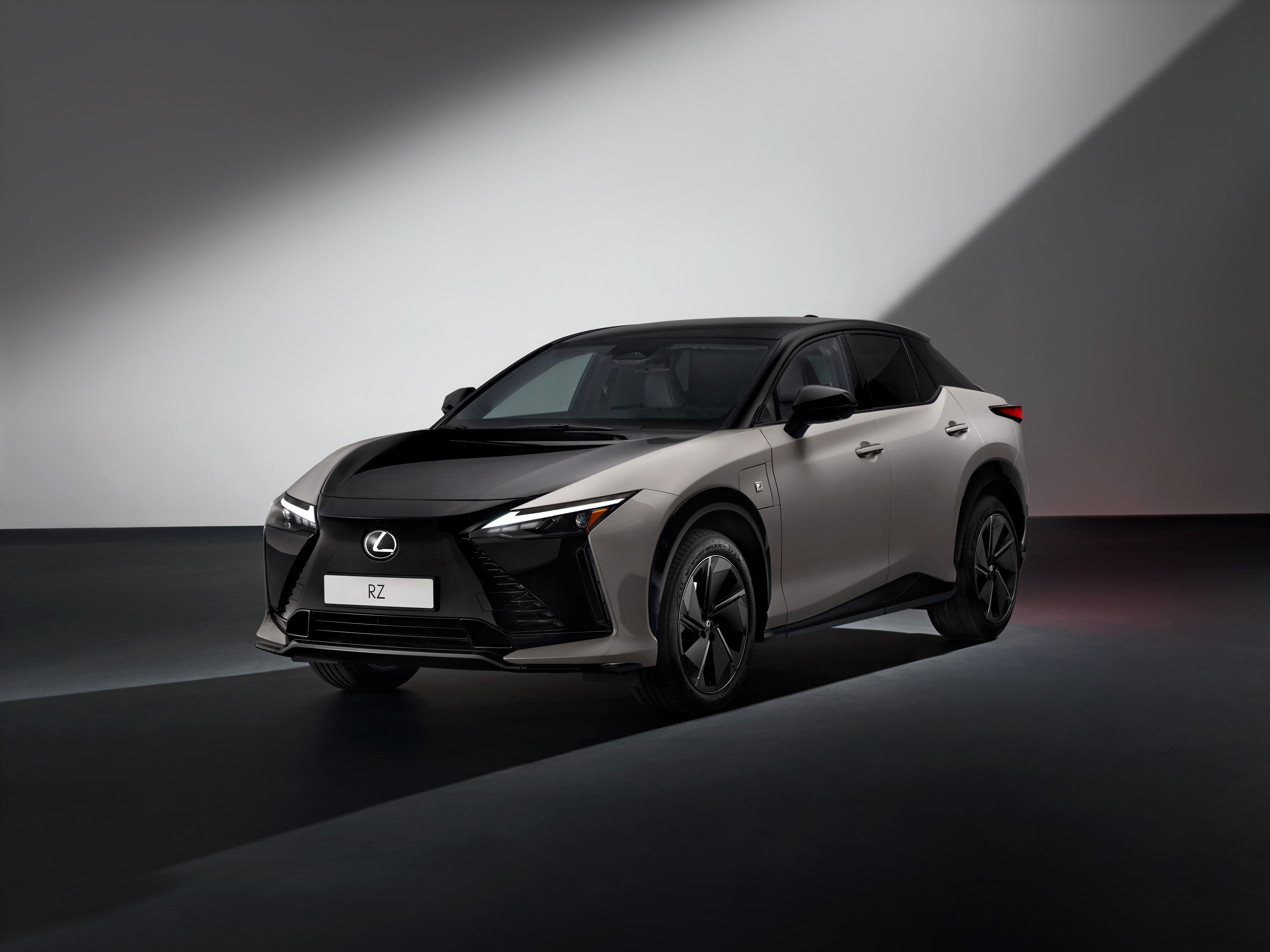 Оновлений Lexus RZ 2025 - зображення 1