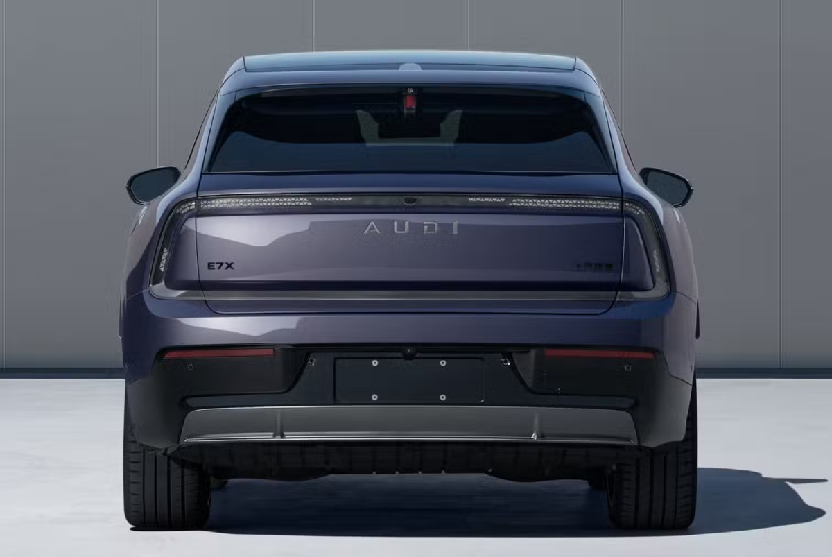 AUDI E7X car, front view