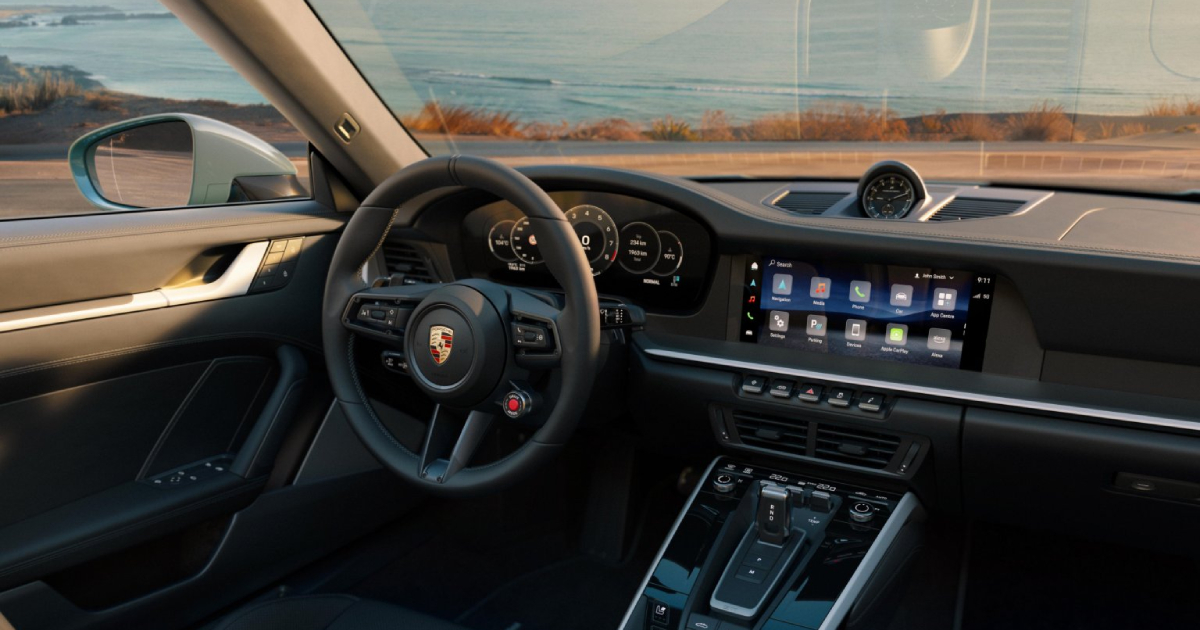 Porsche 911 Carrera 4S engine