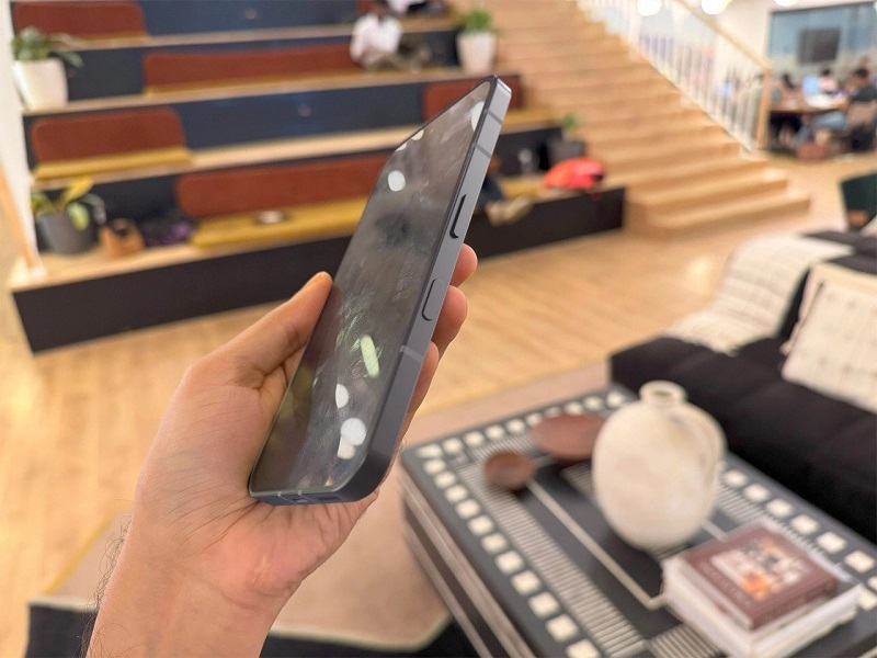 3D mock-up of Nothing Phone (3a)