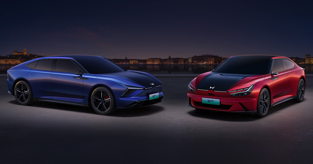 Dongfeng Honda GT (left) and GAC Honda GT (right). Illustration: Honda