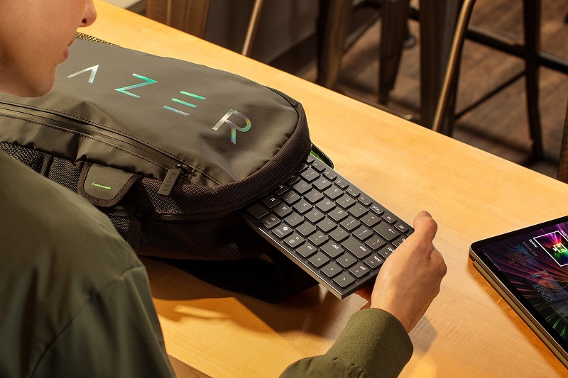 Backlight indicator on the Razer Joro