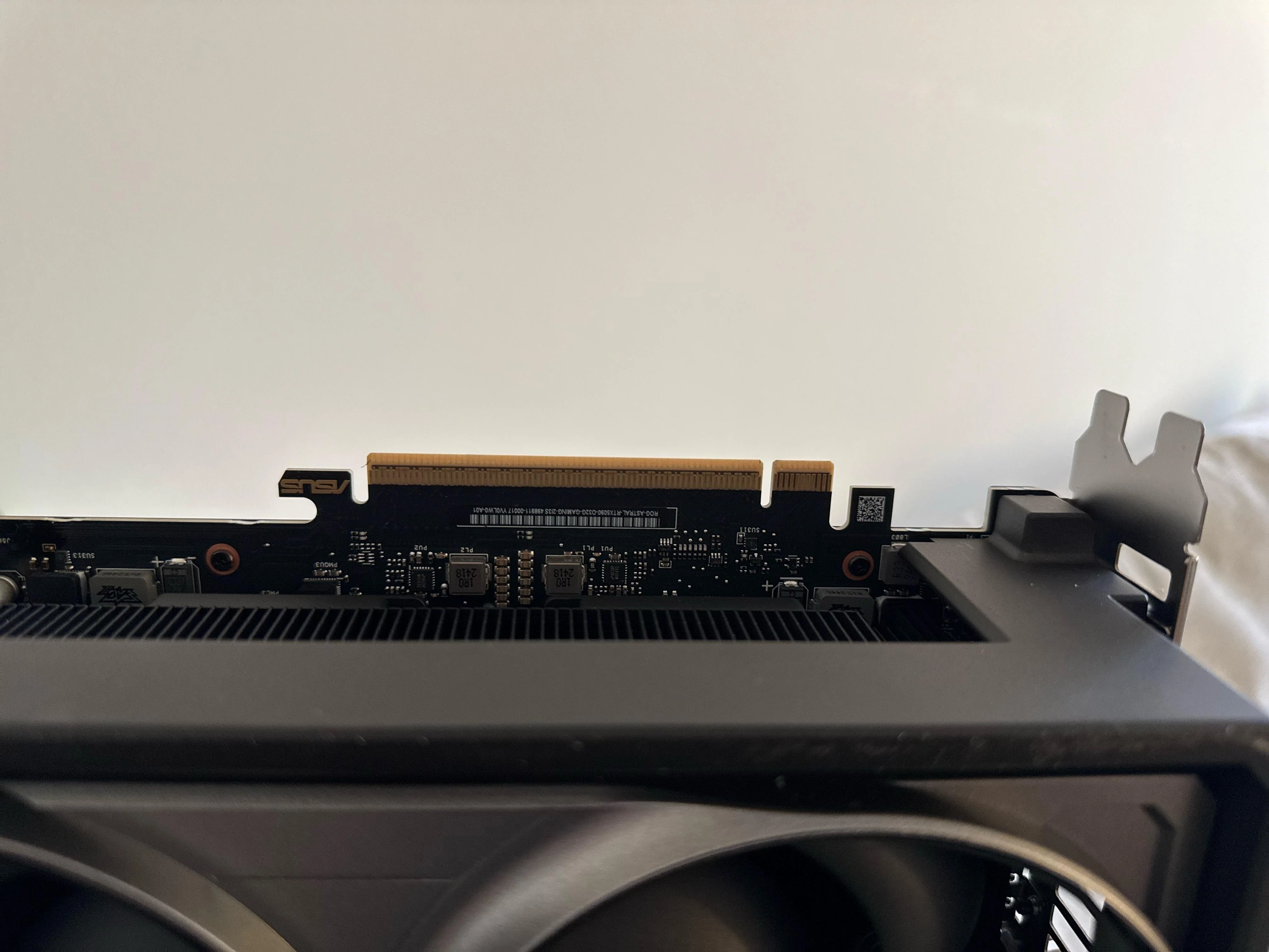 Графічний процесор ASUS ROG Astral RTX 5090 - ASUS ROG Astral RTX 5090